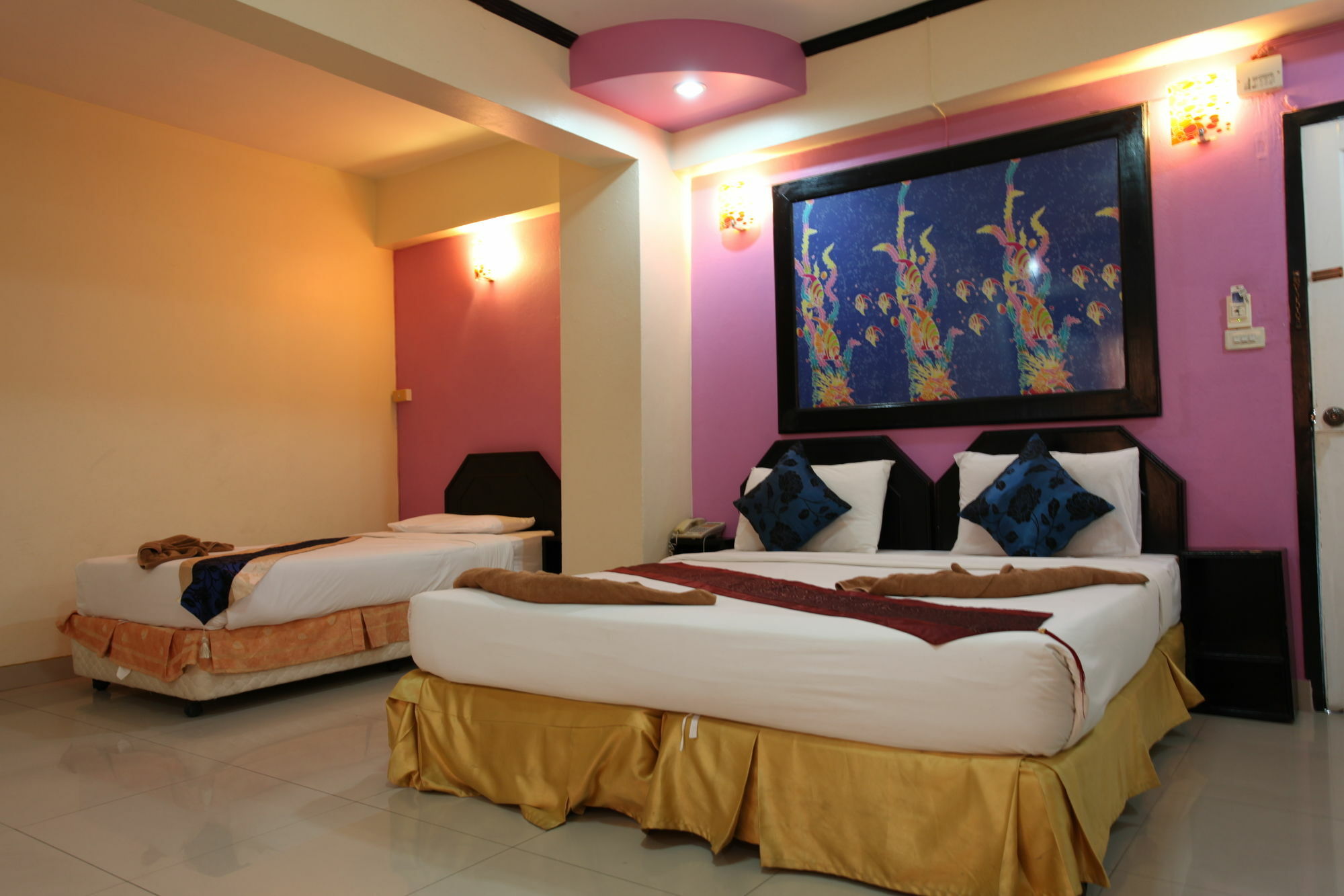 Home Pattaya Hotel Exterior foto